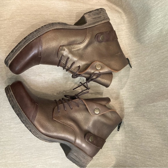 BUENO Sz 36 Sunderland Metallic Two Toned Back Zipper Laces Ankle Leather Boots - Picture 6 of 10